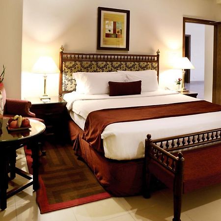 Avari Xpress, Islamabad Rawalpindi Ngoại thất bức ảnh
