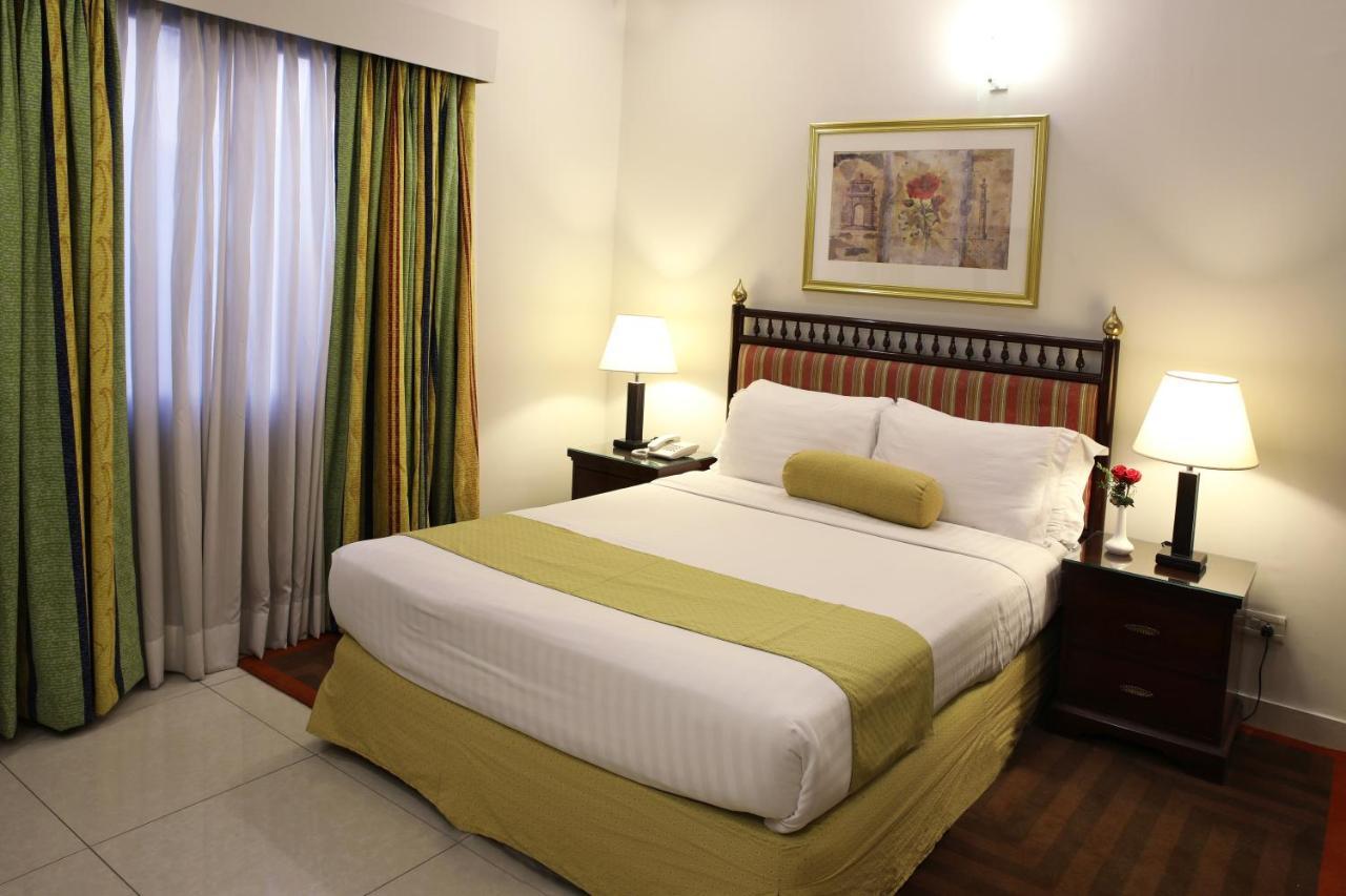 Avari Xpress, Islamabad Rawalpindi Ngoại thất bức ảnh